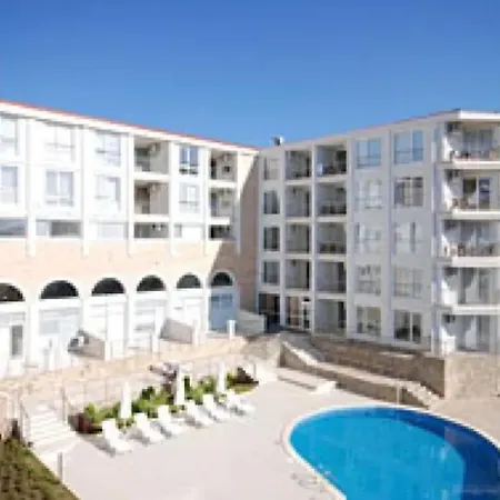 Апартамент Complex Galateya Private